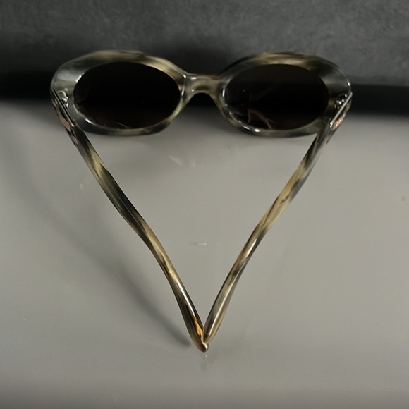 Fendi Gray Horn Sunglasses - Italy - Picture 11 of 12